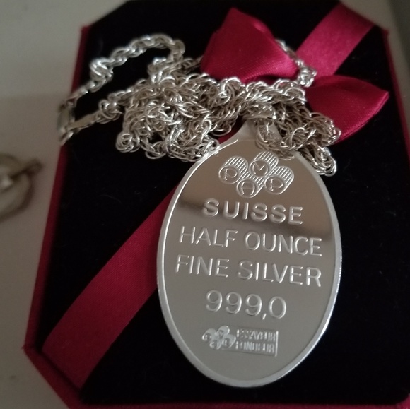 Vintage .999 HALF OUNCE PAMP SUISSE SILVER PENDANT - Picture 2 of 3